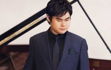 Nobuyuki Tsujii 370x235 - A Incrível História de Nobuyuki Tsujii - O Pianista Cego